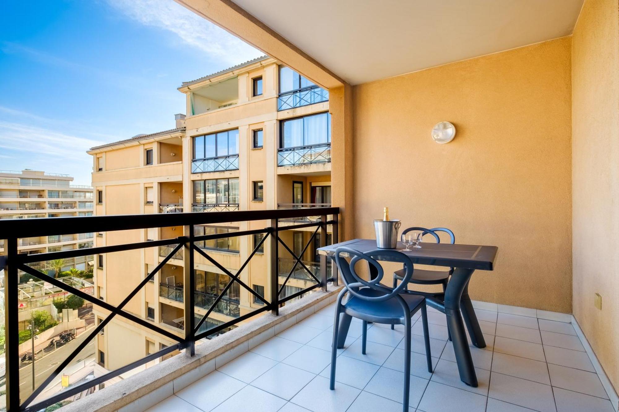 Residhotel Villa Maupassant Cannes Luaran gambar